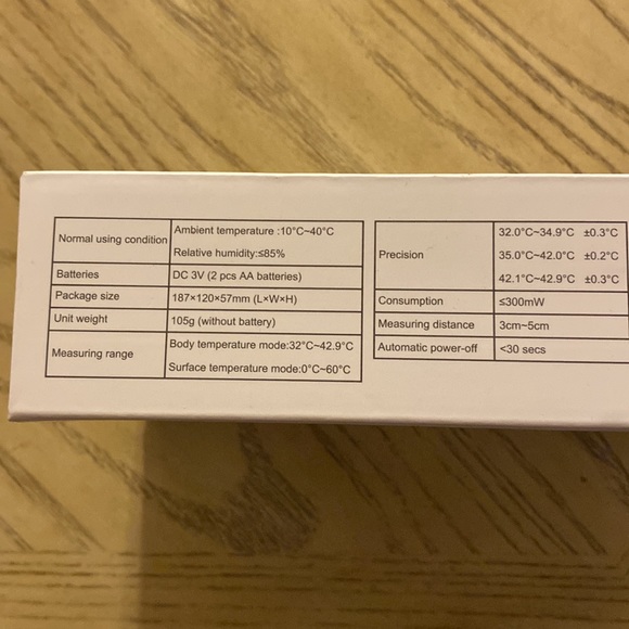 NWT non-contact infrared thermometer, in box, model JXB-178, LCD screen - Picture 3 of 15